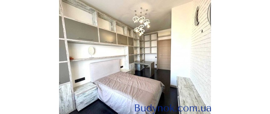 довгострокова оренда 3-к квартира Київ, Печерський, 1600 $/міс.