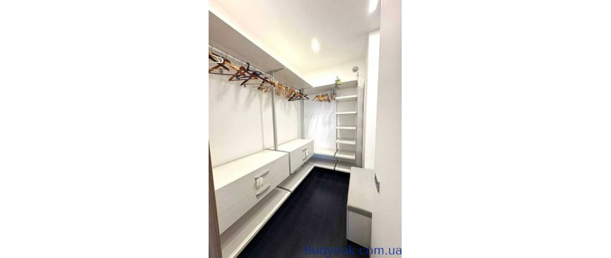 довгострокова оренда 3-к квартира Київ, Печерський, 1600 $/міс.