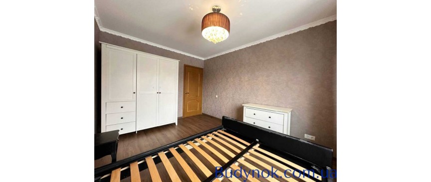 продаж 3-к квартира Київ, Дніпровський, 76000 $