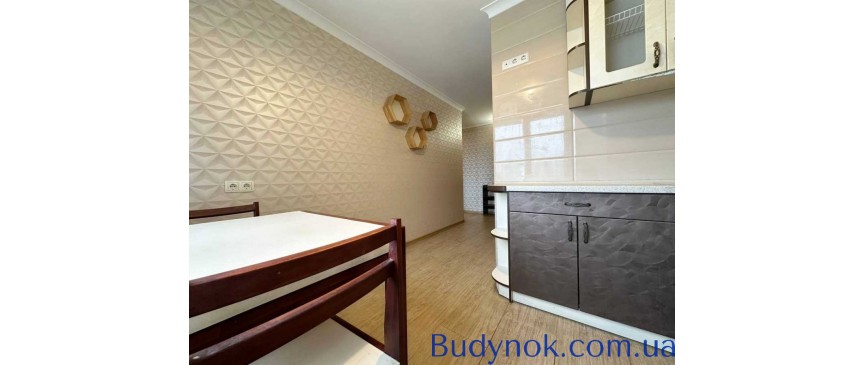 продаж 3-к квартира Київ, Дніпровський, 76000 $