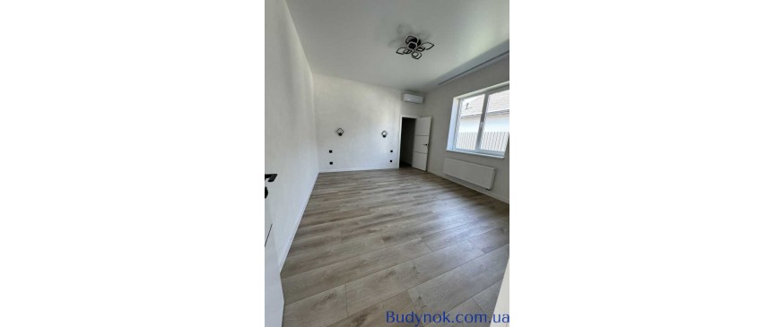 продаж 4-к котедж Києво-Святошинський, Крюківщина, 220000 $