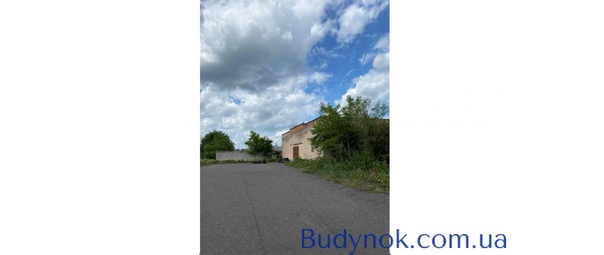 Виробничі Приміщення 3200 М2/Закарпатьська Обл.