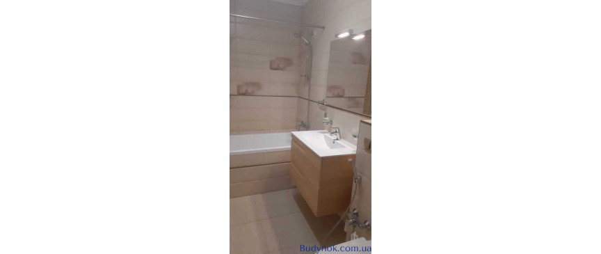 продаж 4-к квартира Києво-Святошинський, Боярка, 115000 $
