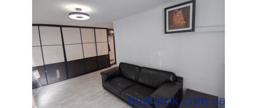 продаж 2-к квартира Київ, Печерський, 90900 $