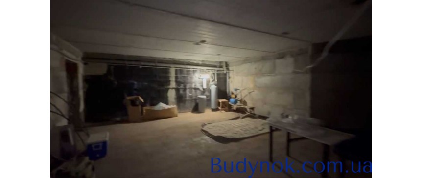 продаж 6-к будинок Броварський, Погреби, 380000 $