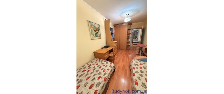 продаж 3-к квартира Іллічівськ, Чорноморськ, 55000 $