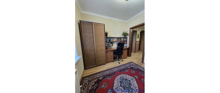 продаж 3-к квартира Білоцерківський, Біла Церква, 84999 $