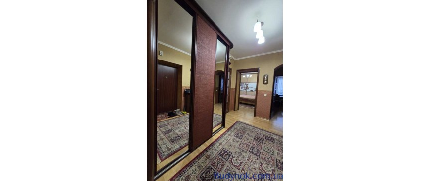 продаж 3-к квартира Білоцерківський, Біла Церква, 84999 $