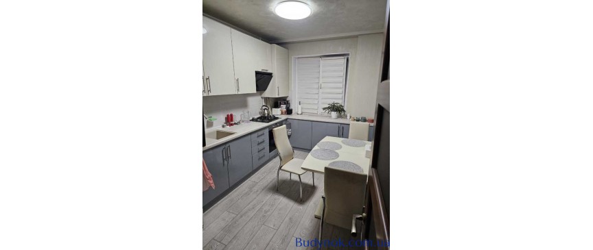 продаж 3-к квартира Білоцерківський, Біла Церква, 80000 $