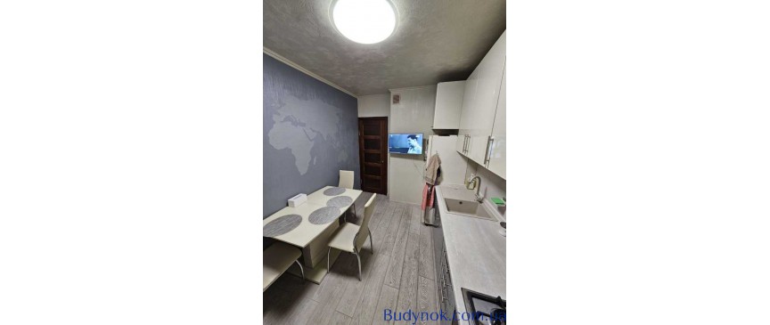 продаж 3-к квартира Білоцерківський, Біла Церква, 80000 $