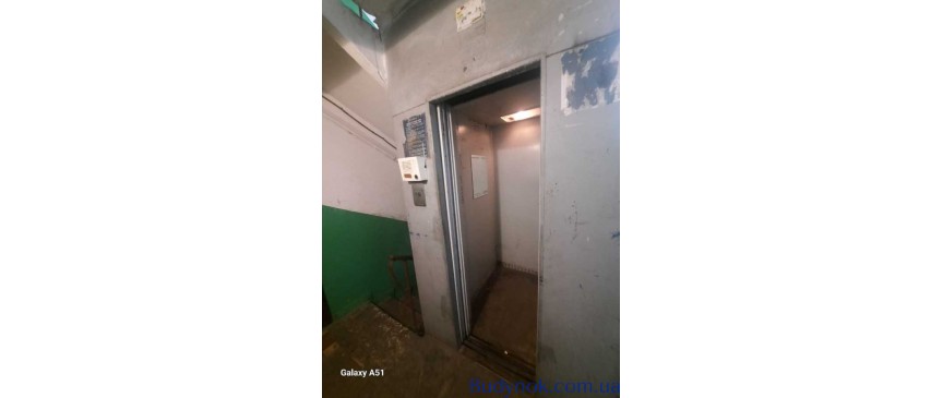 продаж 3-к квартира Київ, Дніпровський, 53000 $