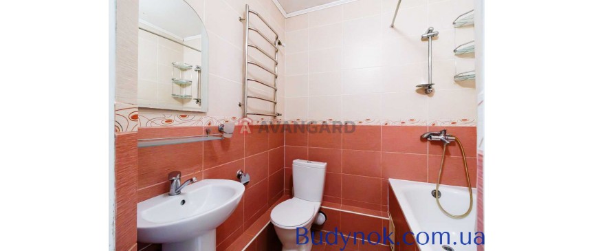 продаж 4-к квартира Києво-Святошинський, Буча, 115000 $