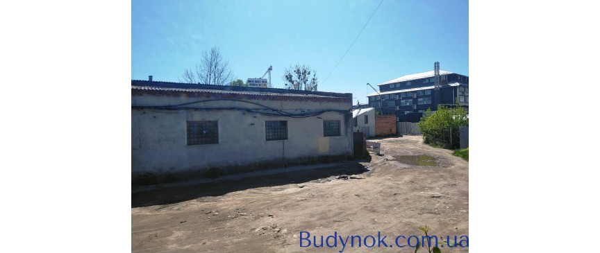 Продається промислове приміщення комерційного використання по вул. Промисловій 50/52