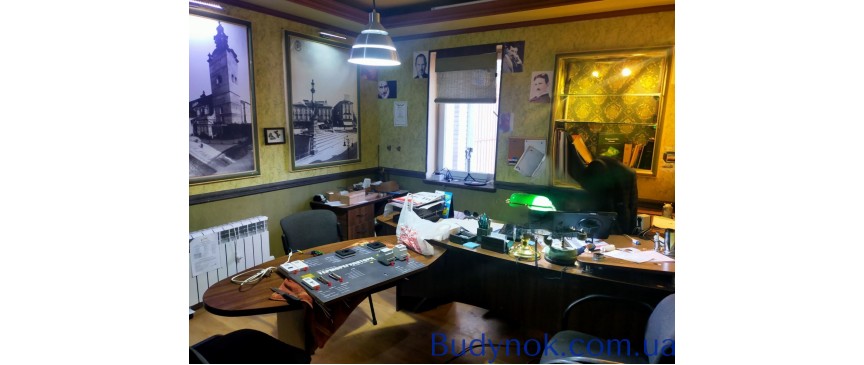 Продається комерційне приміщення по вул.