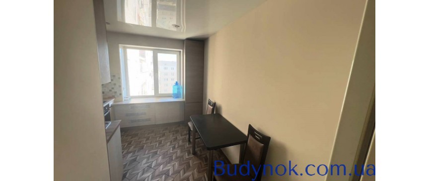 Продаж 3-кімнатної квартири | вул. І. Мазепи, 10 | Шевченківський район