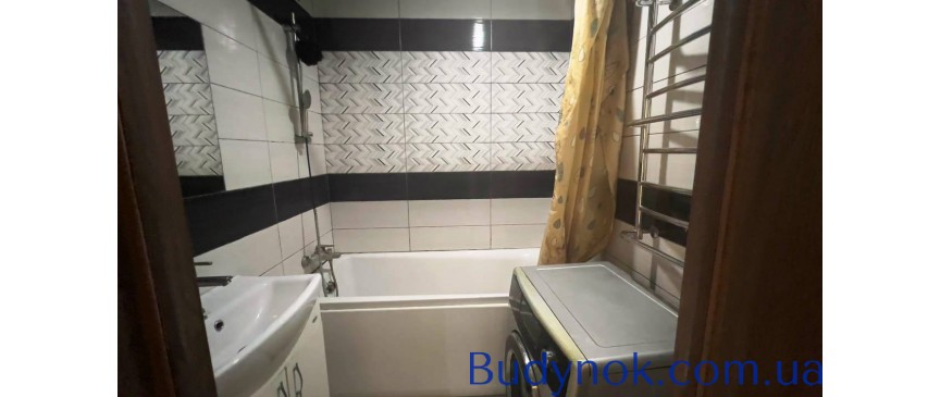 Продаж 3-кімнатної квартири | вул. І. Мазепи, 10 | Шевченківський район