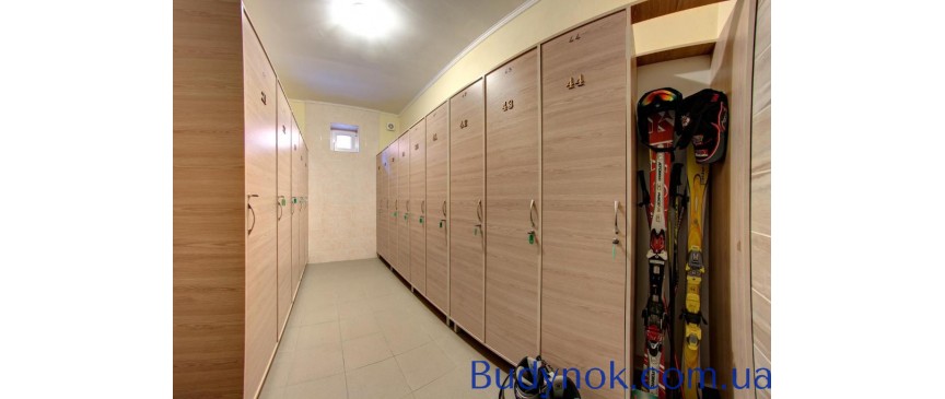 Готельний комплекс в с. Поляниця
