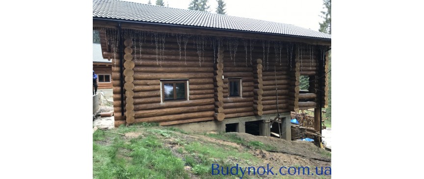 Готельний комплекс у с. Яблуниця