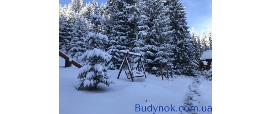 Готельний комплекс у с. Яблуниця