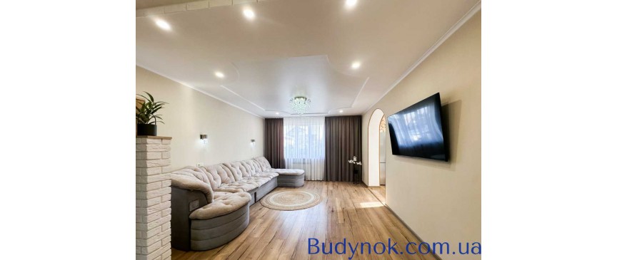 продаж 5-к будинок Києво-Святошинський, Софіївська Борщагівка, 207000 $