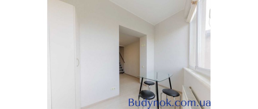 продаж 3-к квартира Києво-Святошинський, Софіївська Борщагівка, 79500 $