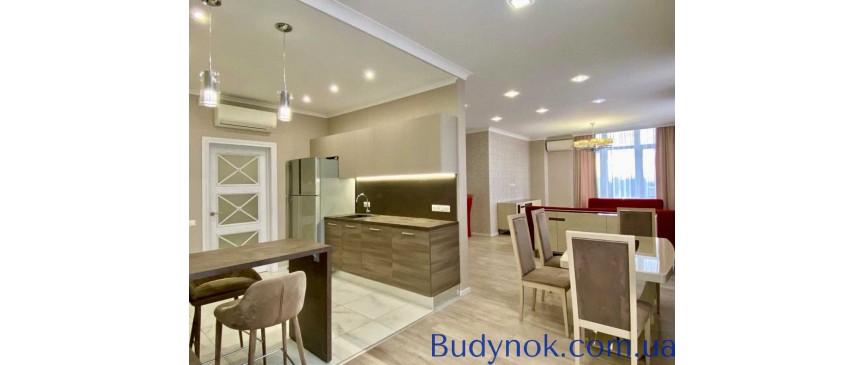 довгострокова оренда 3-к квартира Київ, Печерський, 1650 $/міс.