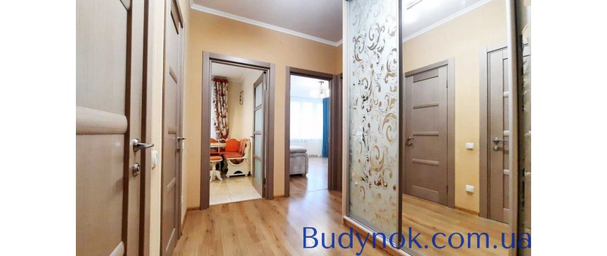 продаж 3-к квартира Києво-Святошинський, Коцюбинське, 80000 $