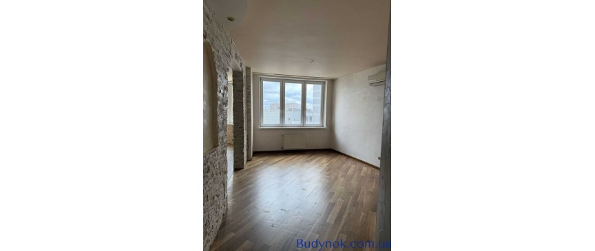 продаж 4-к квартира Київ, Дніпровський, 149500 $