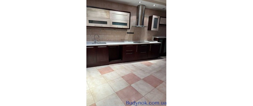 продаж 4-к квартира Київ, Дніпровський, 149500 $