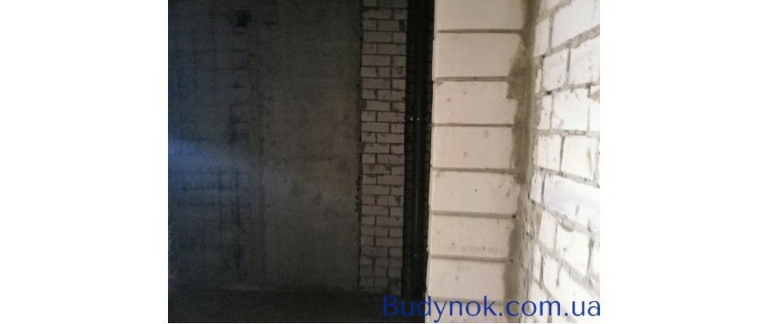 Продам 1 комнатную квартиру в строительном состоянии в новострое ЖК "Рогатинский"