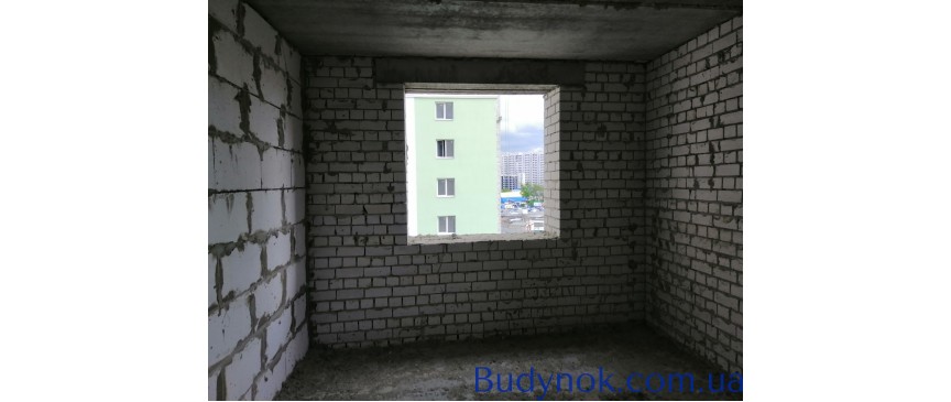 Продам 1 комнатную квартиру в строительном состоянии в новострое ЖК "Рогатинский"