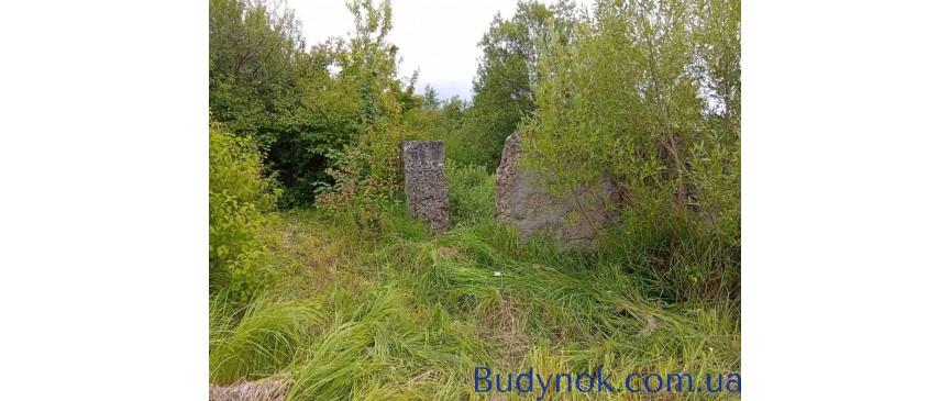 Продаю незавершене будівництво пром будівлі, ділянка  1,5 га, Свалява