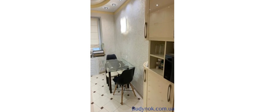 Продам 3-х комнатную квартиру с ремонтом и мебелью в Одессе