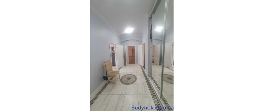 продаж 5-к квартира Київ, Шевченківський, 490000 $