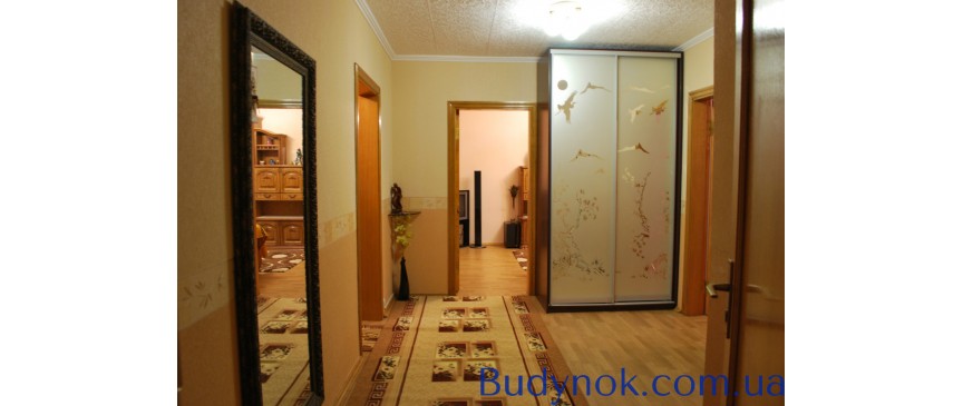 Миропольская Отличная 3комнатаня квартира-15минут Метро-Дарница