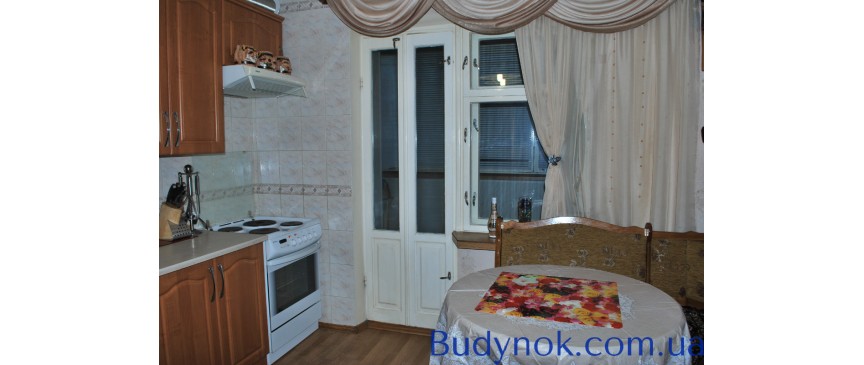 Миропольская Отличная 3комнатаня квартира-15минут Метро-Дарница