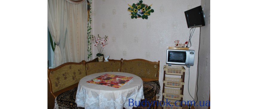 Миропольская Отличная 3комнатаня квартира-15минут Метро-Дарница