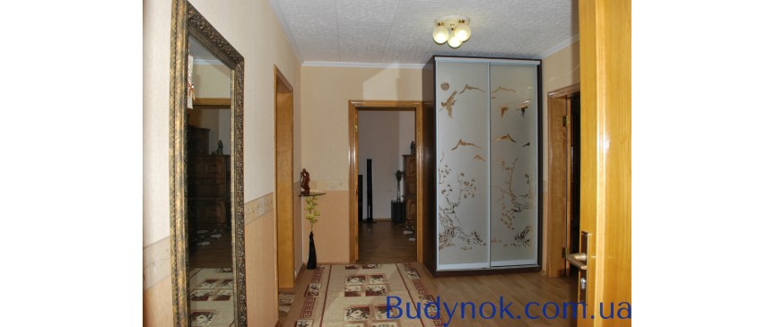 Миропольская Отличная 3комнатаня квартира-15минут Метро-Дарница