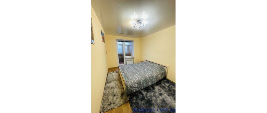 продаж 3-к квартира Дніпро, Ювілейне, 55000 $