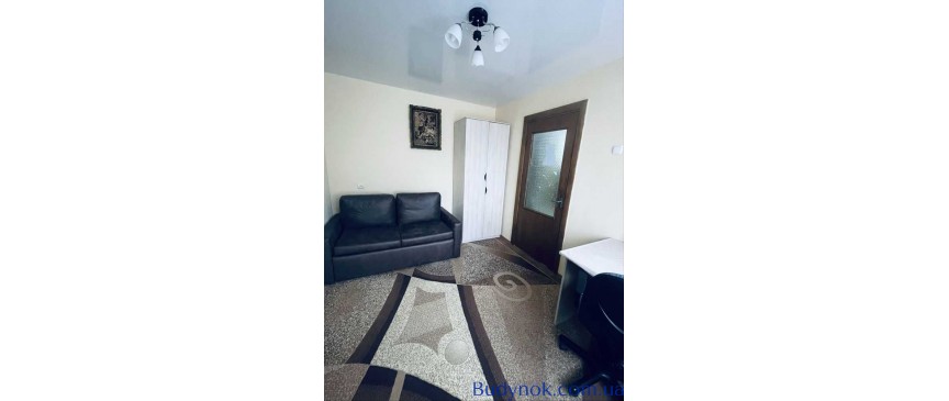 продаж 3-к квартира Дніпро, Ювілейне, 55000 $