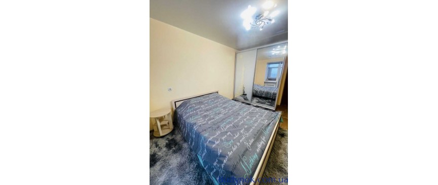 продаж 3-к квартира Дніпро, Ювілейне, 55000 $