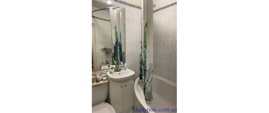 Продам 2-х кімн. квартиру, яку можна здавати в оренду Центр міста