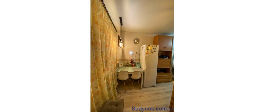 Продам 2-х кімн. квартиру, яку можна здавати в оренду Центр міста