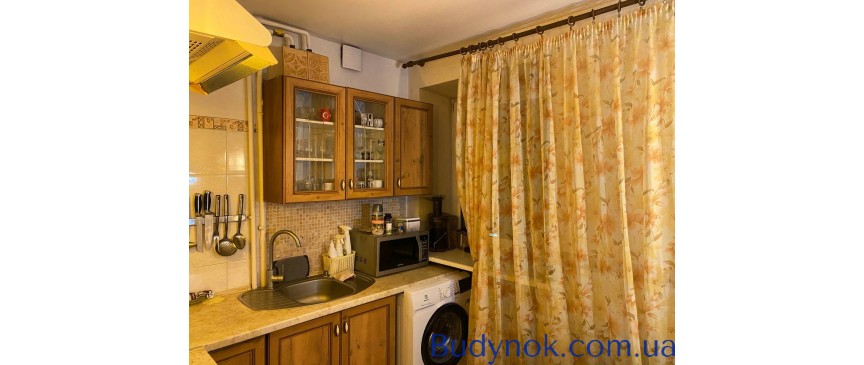 Продам 2-х кімн. квартиру, яку можна здавати в оренду Центр міста