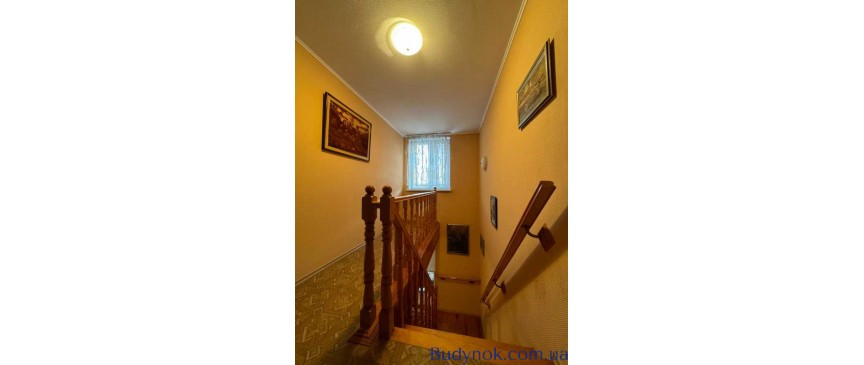 продаж 4-к будинок Києво-Святошинський, Чабани, 179000 $