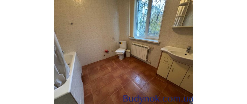 продаж 4-к будинок Києво-Святошинський, Чабани, 179000 $