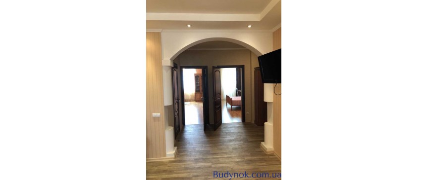 довгострокова оренда 3-к квартира Київ, Святошинський, 24000 грн./міс.