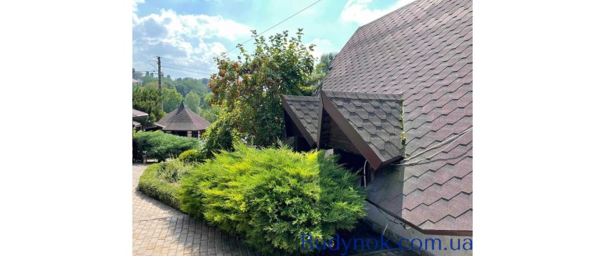 Терміново, ресторан на Совках, фасад вул. Брожка та пр. Лобановського