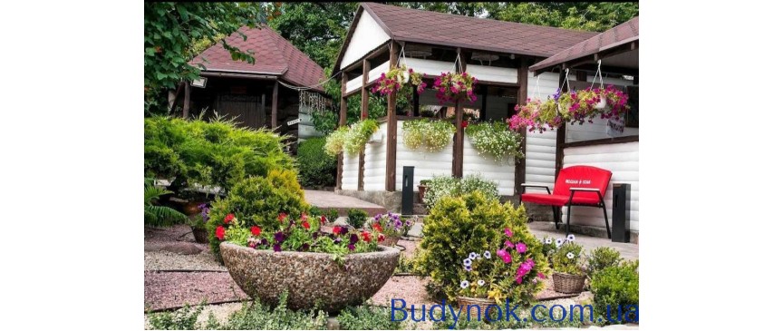 Терміново, ресторан на Совках, фасад вул. Брожка та пр. Лобановського