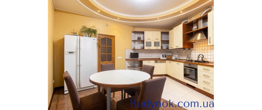 продаж 3-к квартира Львів, Франківський, 260000 $